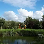 Daire Sonnige In Laendlicher Umgebung By Interhome *